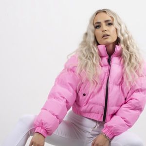 PINK CROPPED POCKET PUFFER COAT